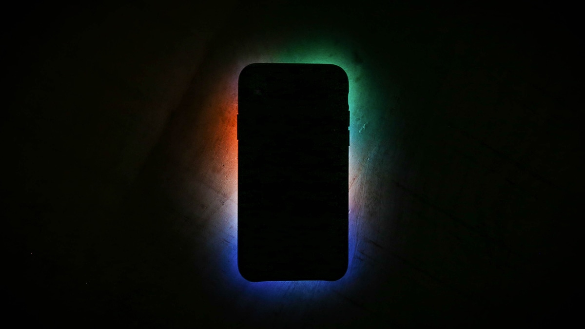 AppleもHUAWEIも！スマホメーカーのウェブサイトは、新機種の紹介がたっぷり！画像軽量化しているかどうか、チェックしてみよう！